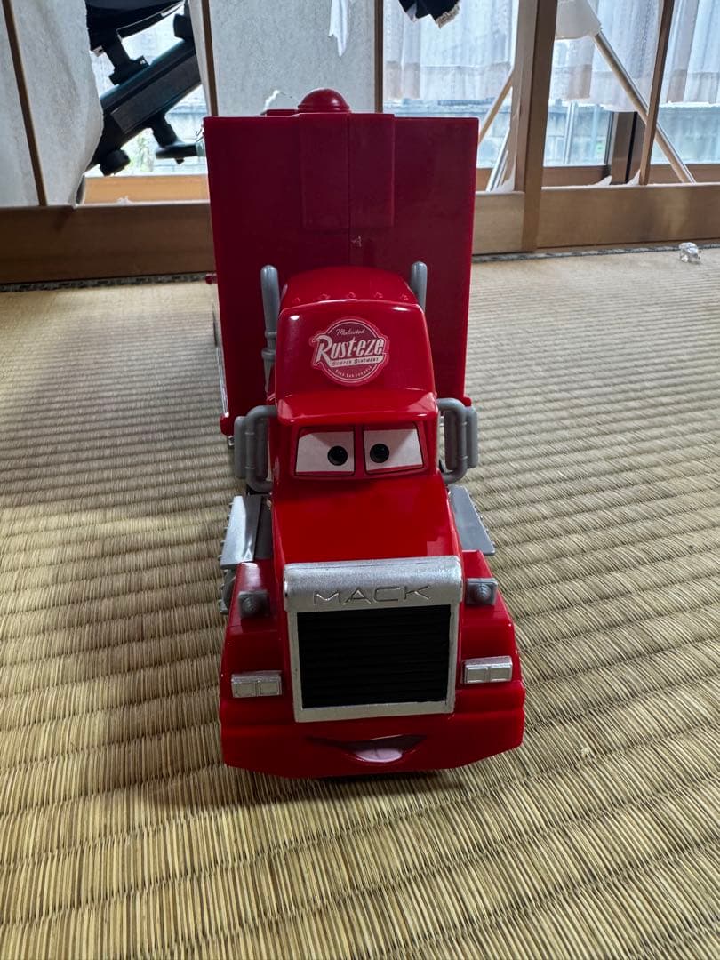 R*N様 たくさんのせよう！大きなマック