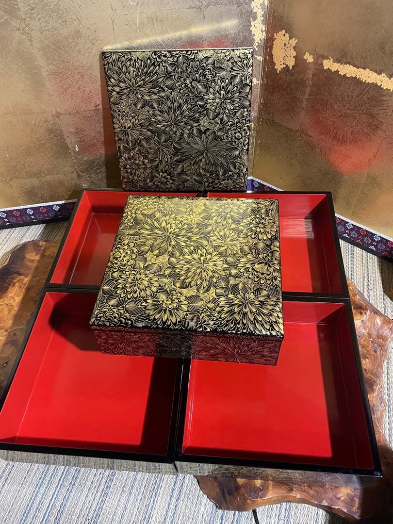 特選　輪島塗　総菊五段重箱　元箱入り　特選　輪島塗漆器　うるし　能登輪島