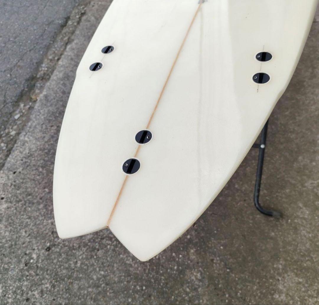 小波用　サーフボード　5’11 ショートボード　32リッター