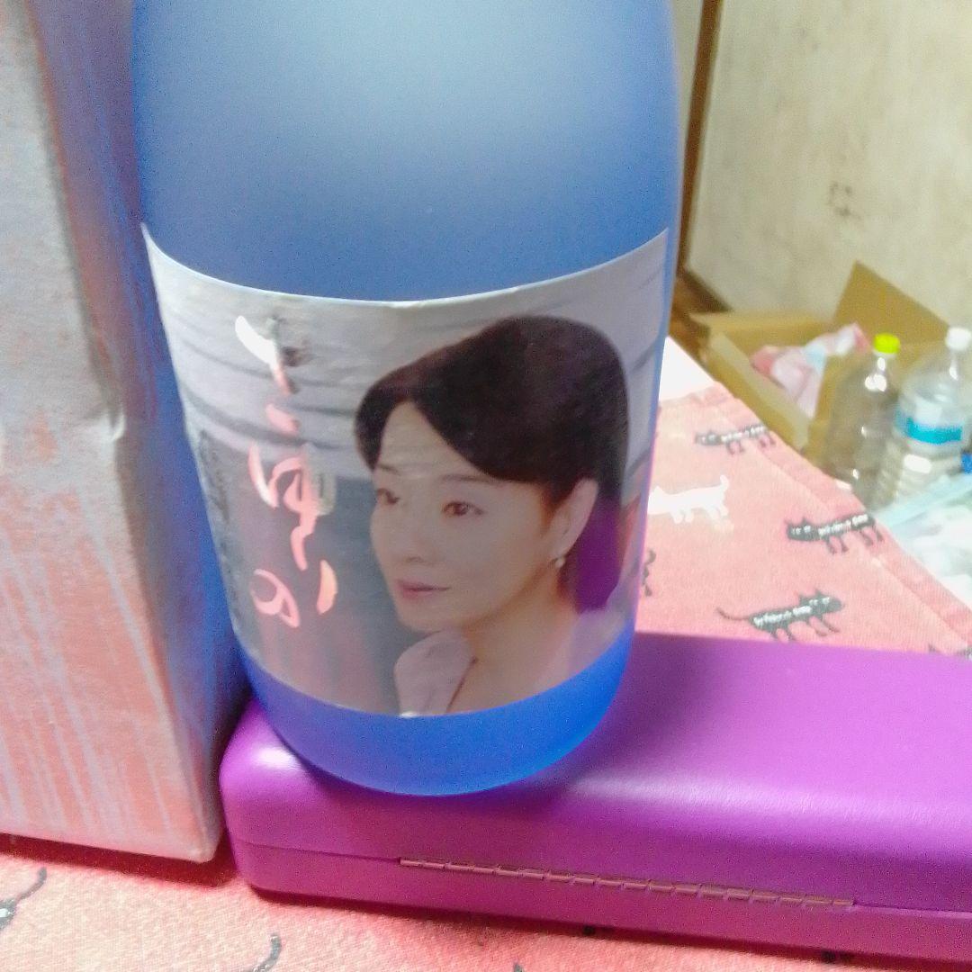 さゆりの泪、720ml 青色ボトル