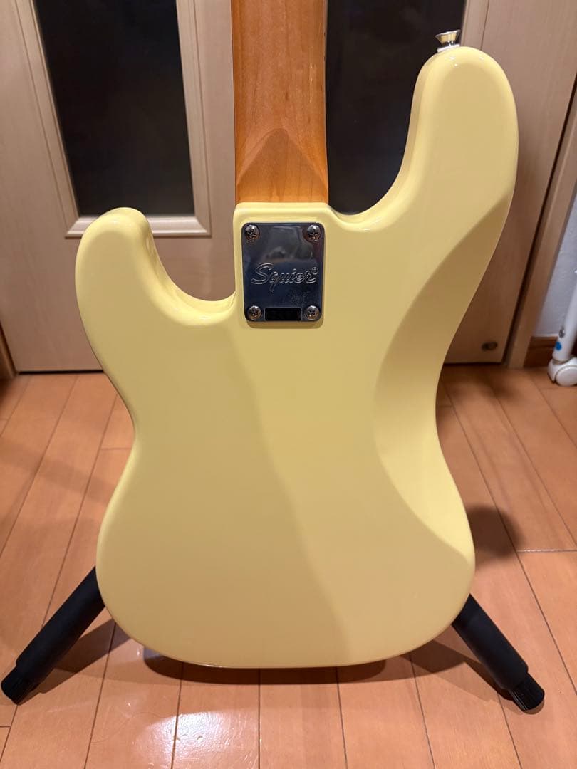 【未使用品】Squier by Fender Telecaster Bass