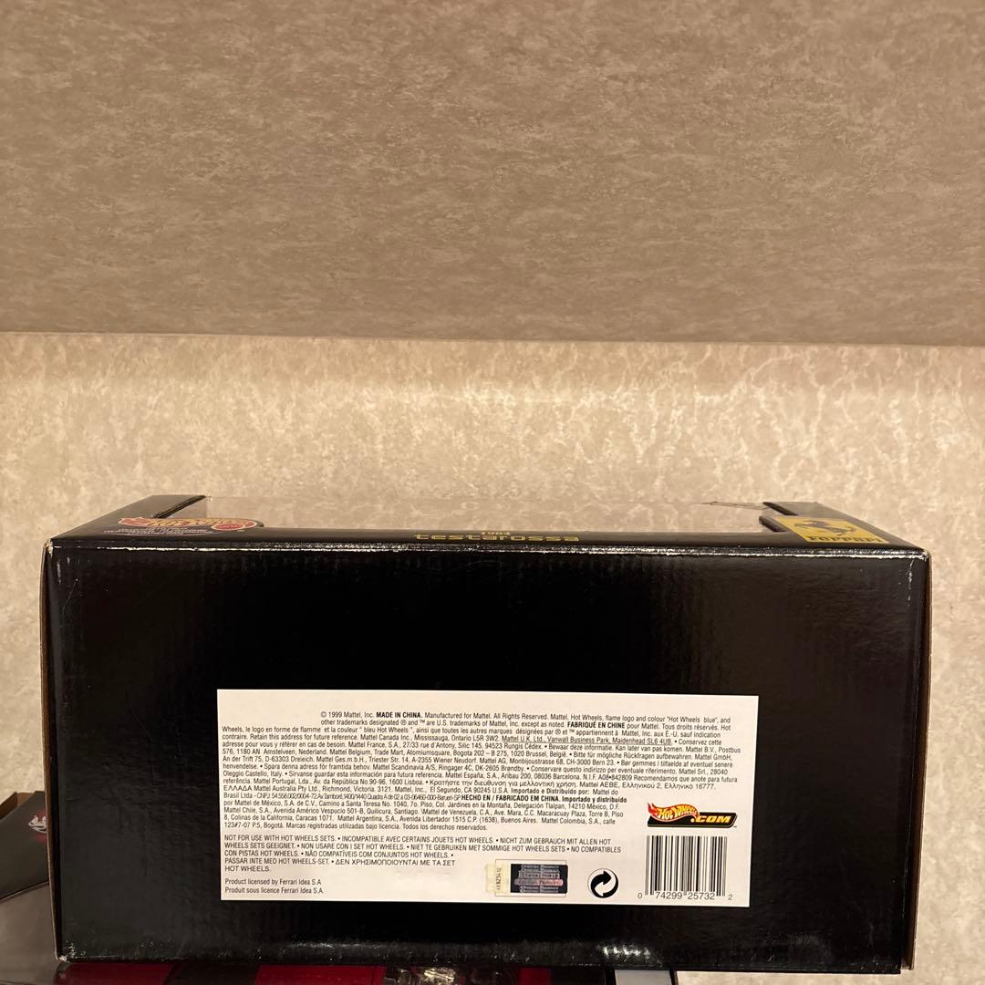 Hot Wheels 1/18 Ferrari Testarossaテスタロッサ