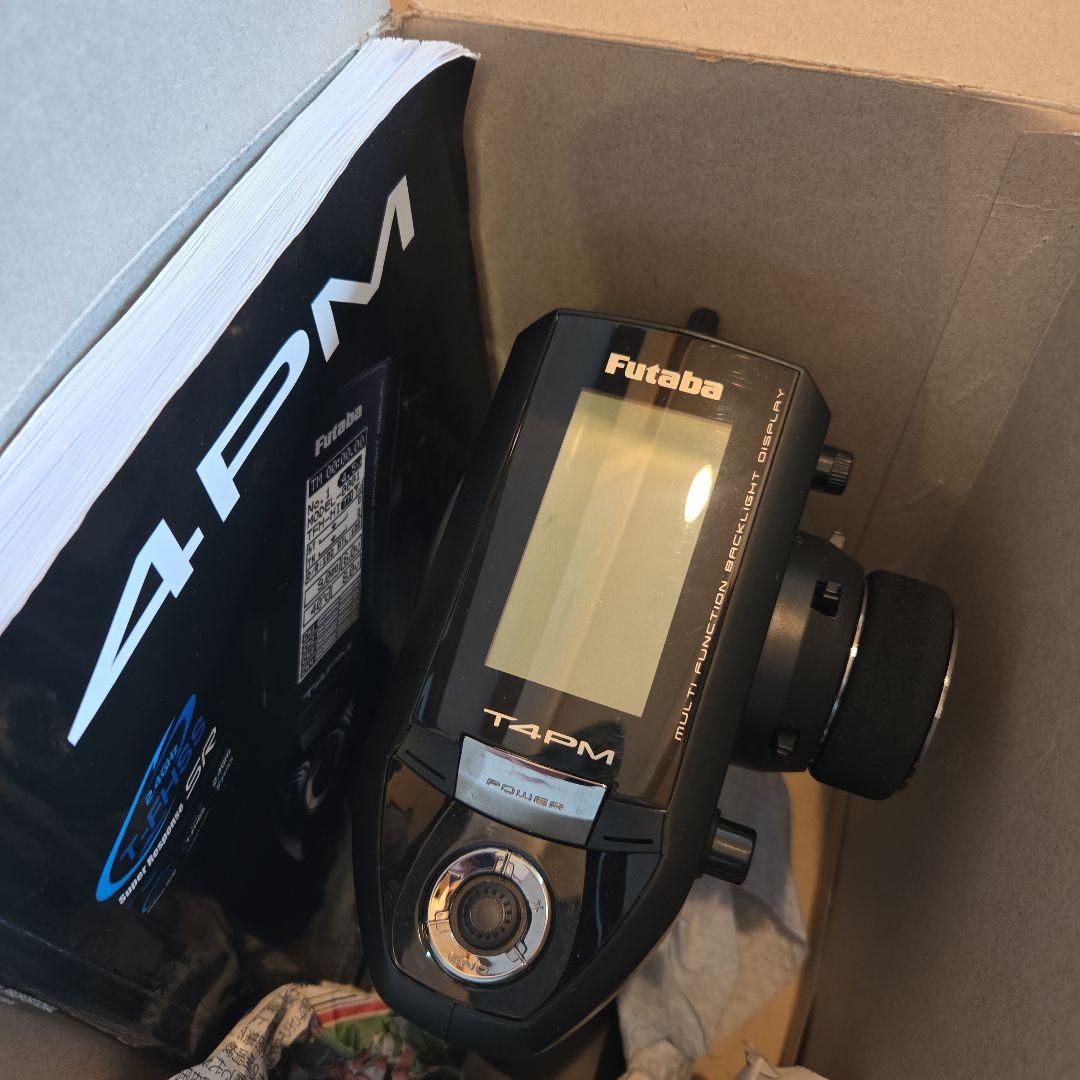 Futaba T4PM 2.4GHz (説明書付)