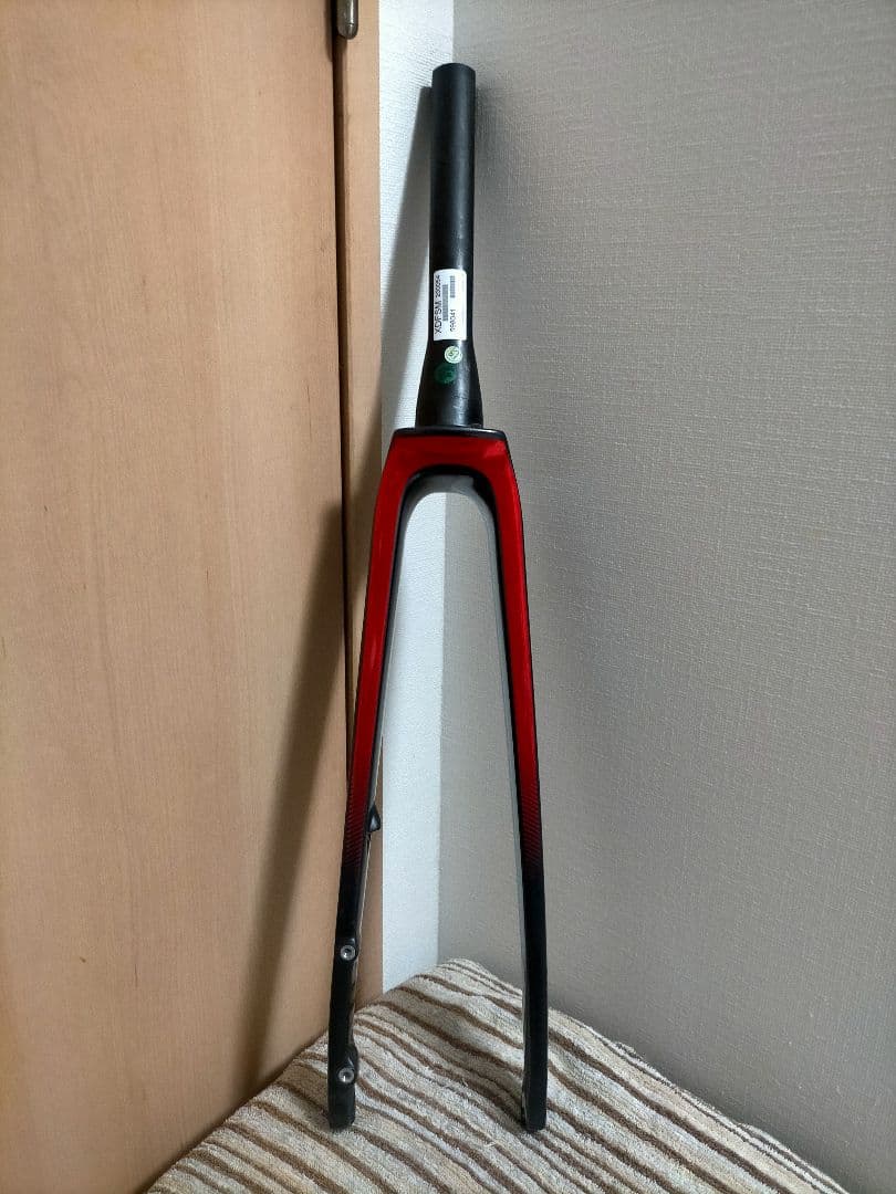 TREK EMONDA SL5 フロントフォーク 2023年モデル