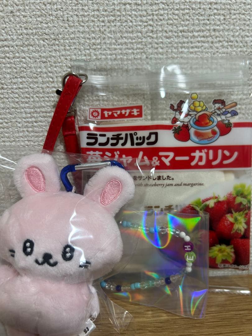 SUPERJUNIOR ぬいぐるみキーホルダー ウニョク いちごポーチ