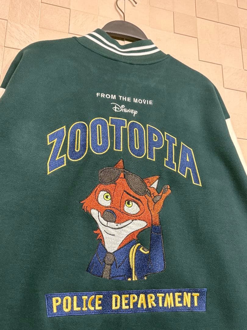 ⭐希少⭐　ディズニー　ズートピア　ニック　スタジャン　5Lサイズ