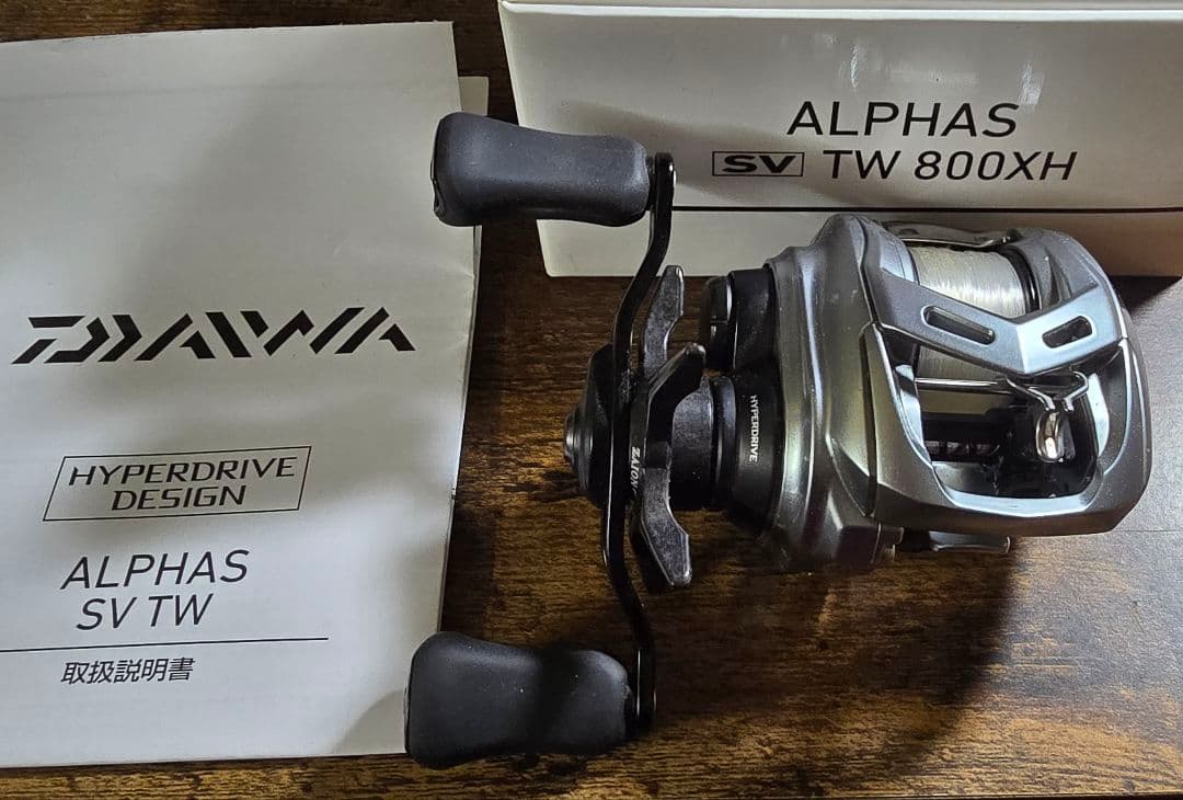 ダイワ　アルファス　21 SV TW 800XH ベイトリール　右ハンドル