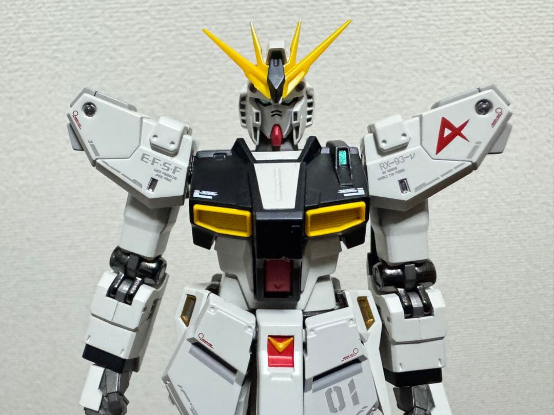 メタルロボット魂 νガンダム（ダブル・フィン・ファンネル装備型）