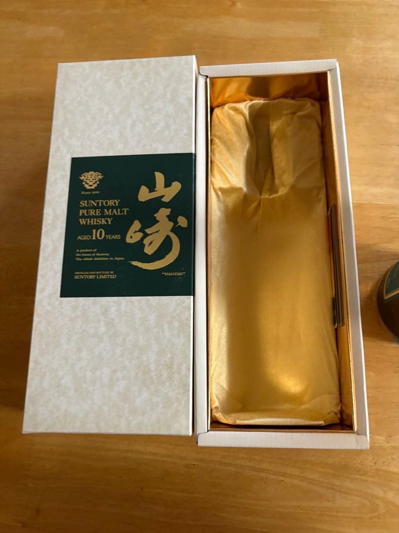 【未開封・箱付き】山崎10年 ピュアモルトウイスキー 700ml SYJ01