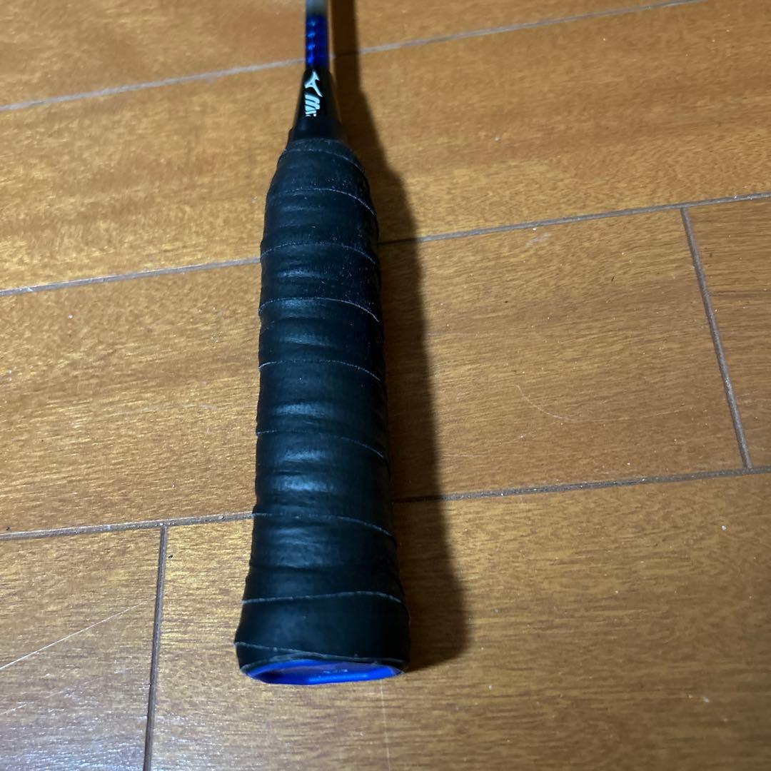 ミズノファミリーバドミントンラケットカーボン製