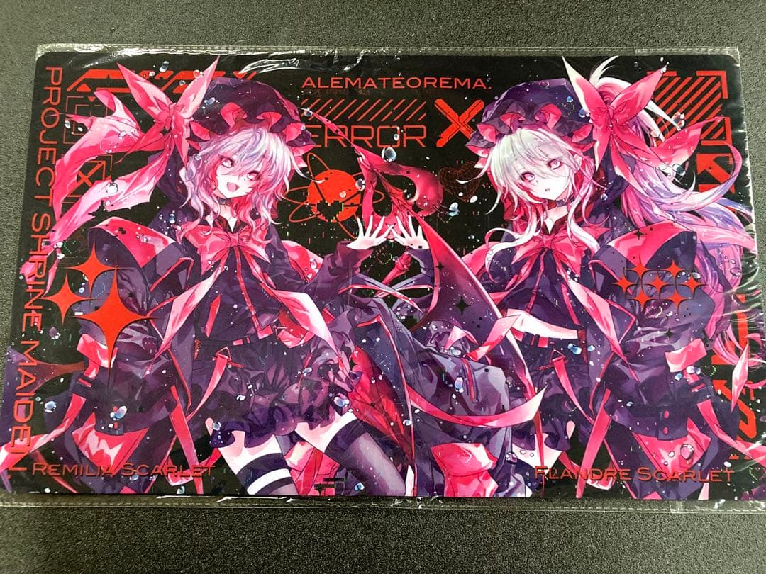 レミリア & フランドール　プレイマット +スリーブ　(ナイトメアver)