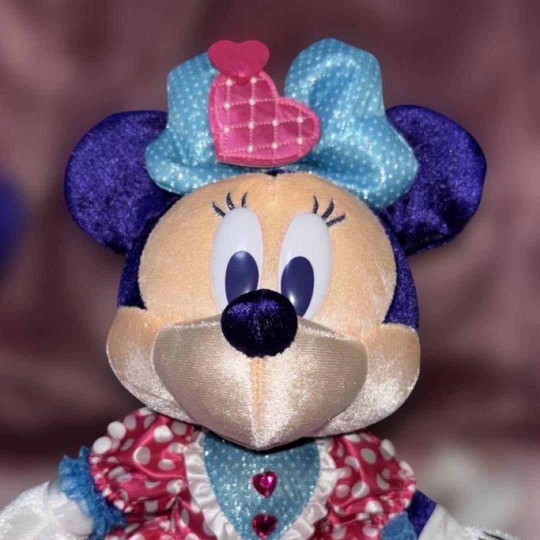 ディズニー パルパルーザ　ミニーのファンダーランド　ぬいぐるみ