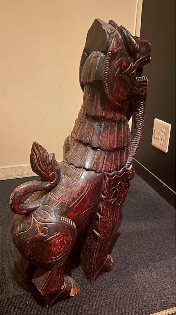 インカ帝国の守り神？中国の古い狛犬？とにかく渋い！