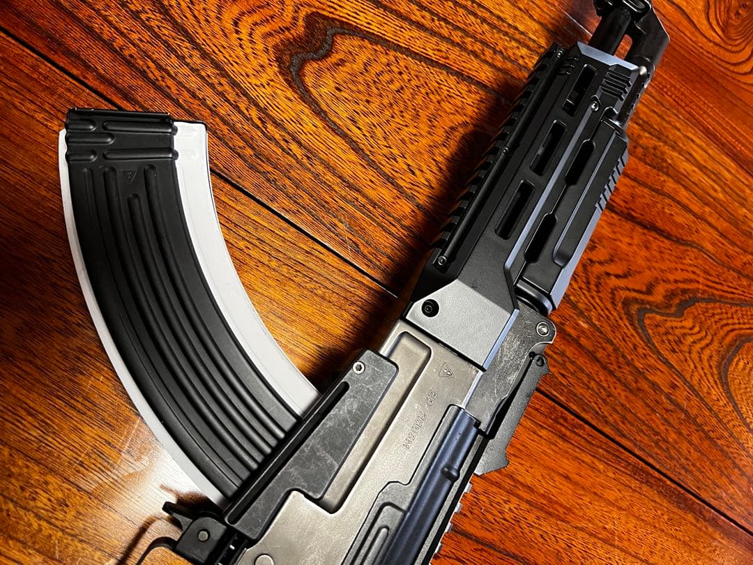 東京マルイ　Akストーム　ジャンク　次世代電動ガン