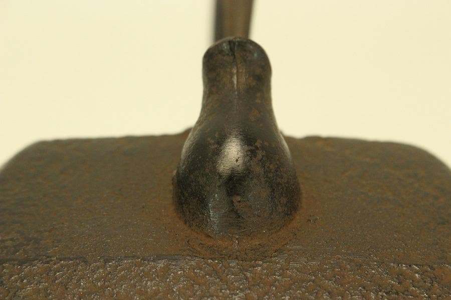 四方 在銘 持ち手 銀象嵌 鉄瓶 未使用 時代物(A677)