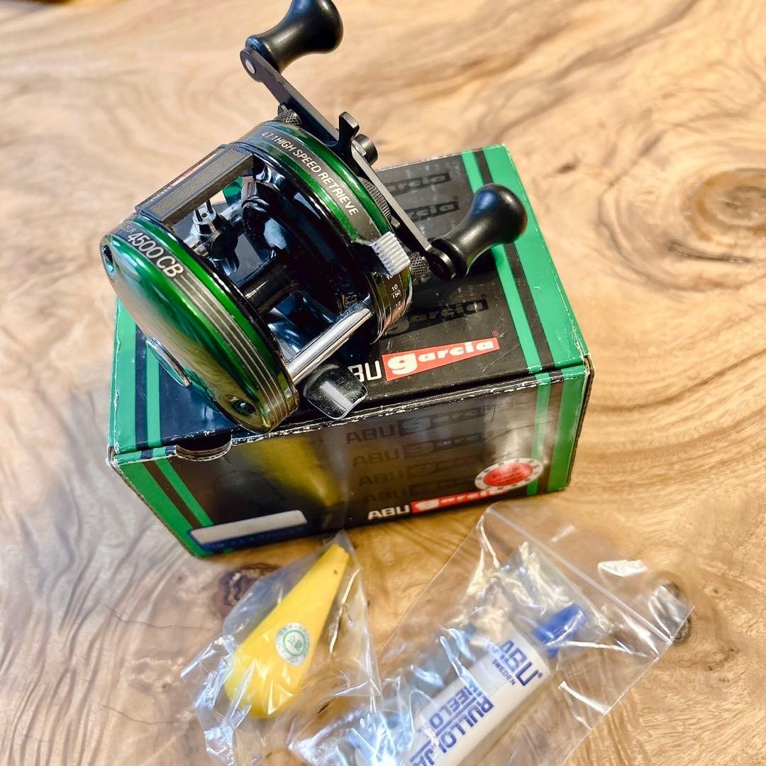 ABU Ambassadeur 4500CB グリーン　激レア　　デッドストック