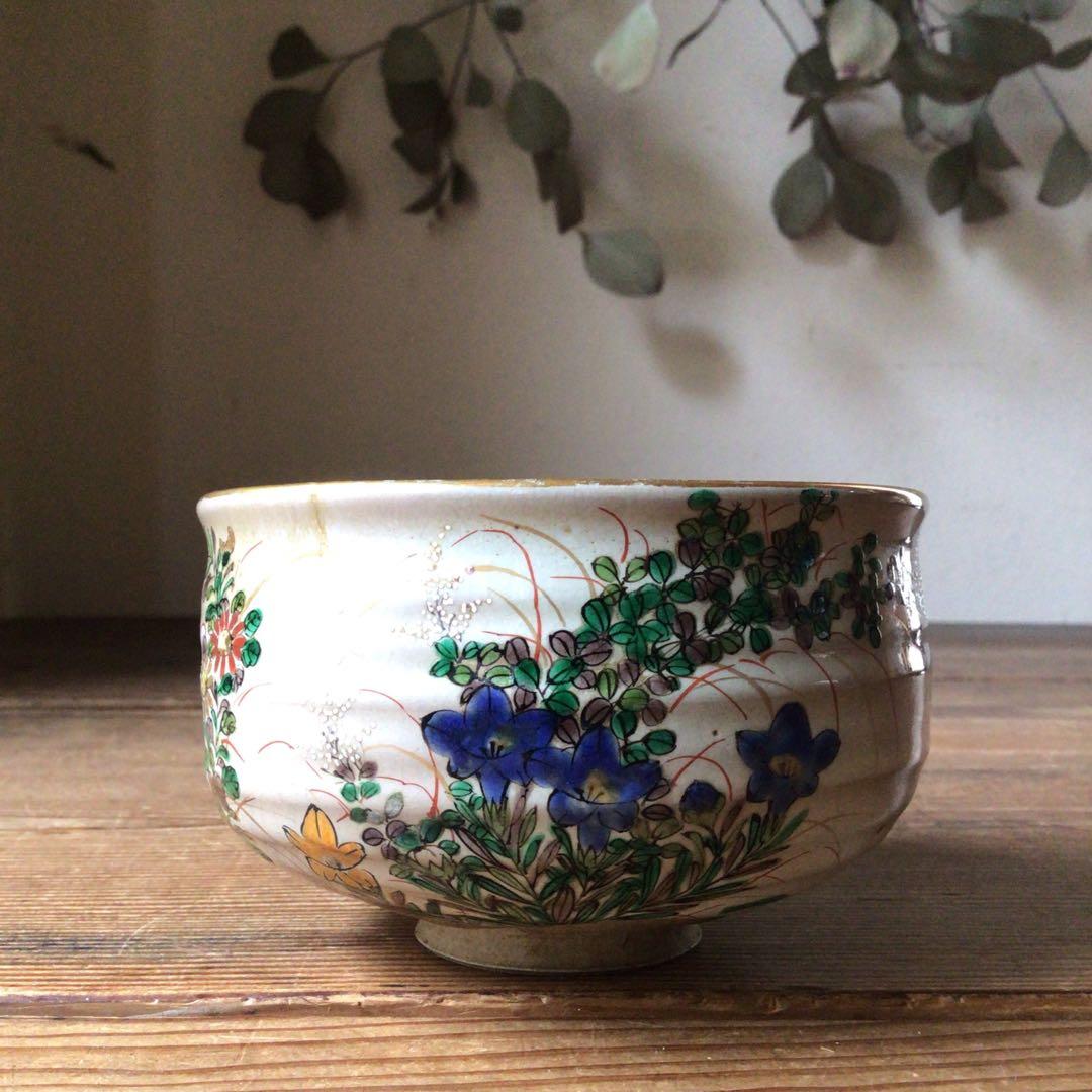 No3162 抹茶碗　福栄造　金彩色絵草花文茶碗　法正寺焼　嘉賦　木箱　送料無料