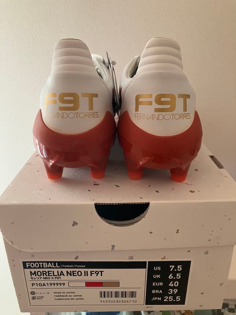 ミズノ サッカースパイク モレリア フェルナンド トーレス 25.5