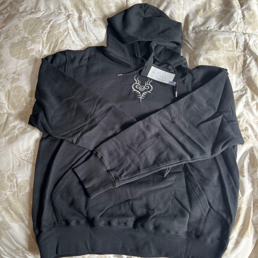 【新品】ONE PIECE× 絡繰魂 コラボパーカー ロー コラソン