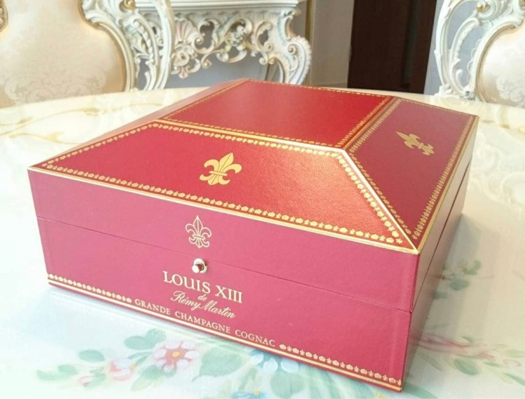 美品 Baccarat レミーマルタン ルイ13世 空瓶 バカラ