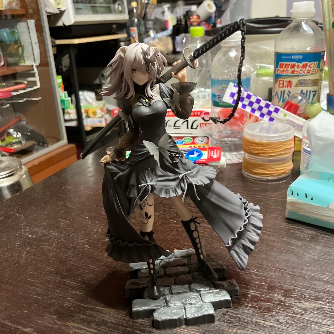 詩*音様 獅白ボタンフィギュア