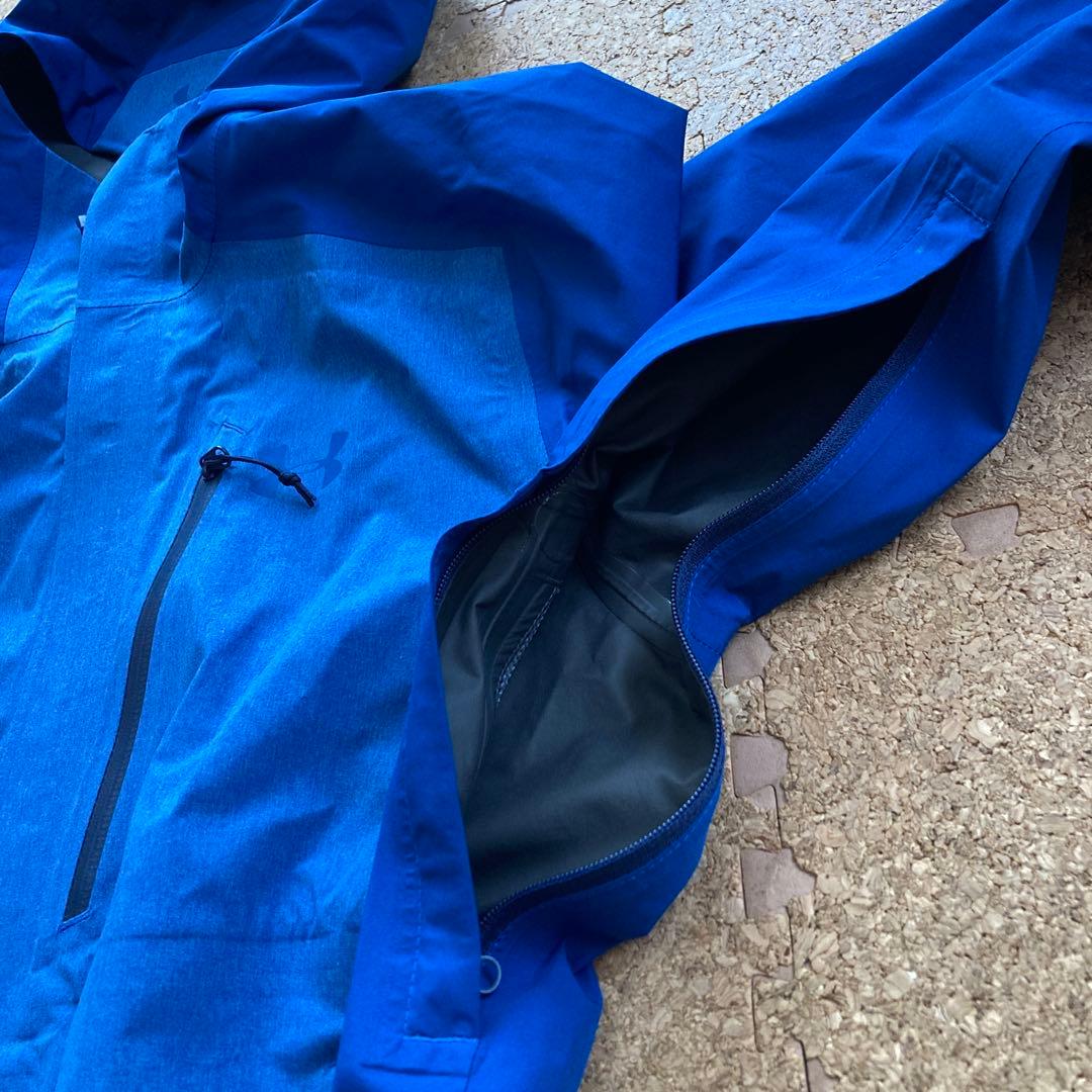 美品✨アンダーアーマー UNDER ARMOURゴアテックスGORE S青メンズ