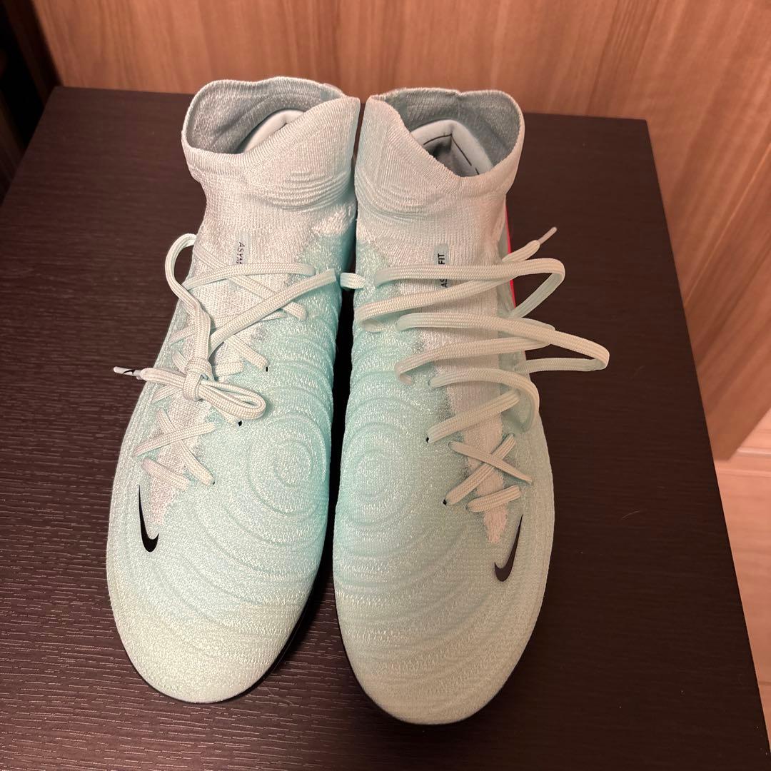 Nike サッカーシューズ ミントグリーン ハイカット