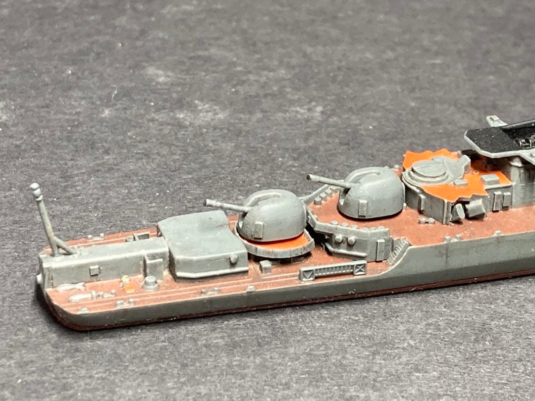 【完成品】1/700 ソビエト海軍 クリヴァクⅡ型フリゲート(ピットロード)