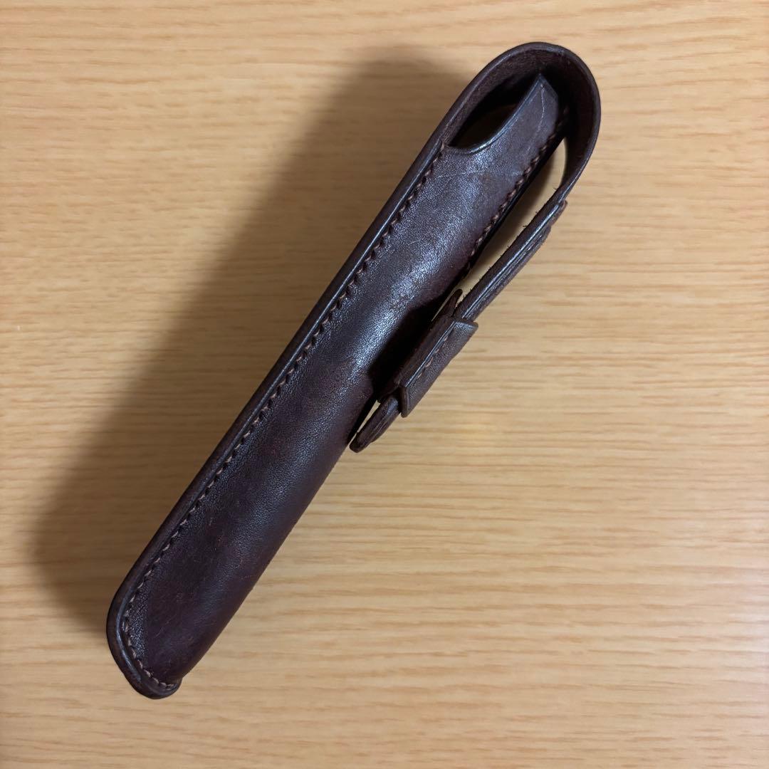 ペンシース　uno(ウーノ）　プエブロレザー　ダークブラウン　1本差しペンシース