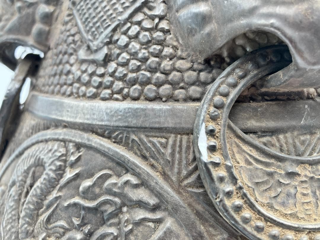 【中国美術】『黒陶四耳唐子図壺』　高さ：２３ｃｍ　花瓶　花生　置物　黒釉