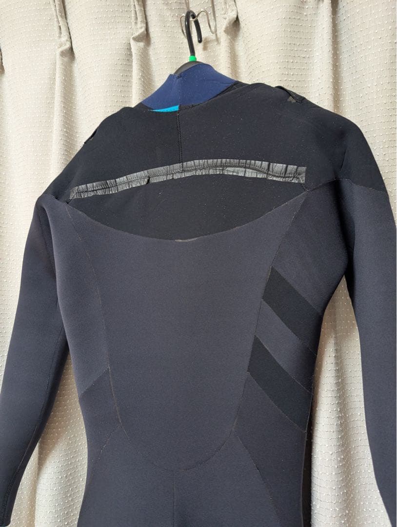 AIRTIGHT(エアータイト)3×2mm フルスーツ メンズMサイズ相当