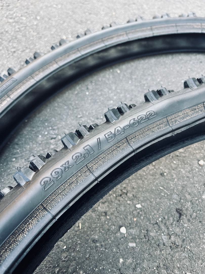 スパイク付き29インチマウンテンバイクタイヤ2本セット