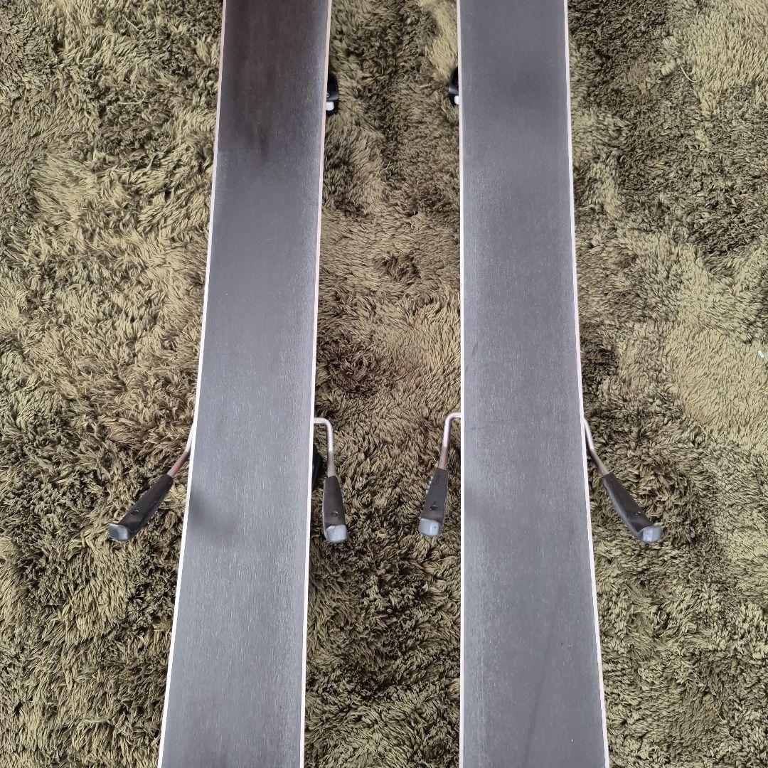 エランEXPLORE 6 146cm