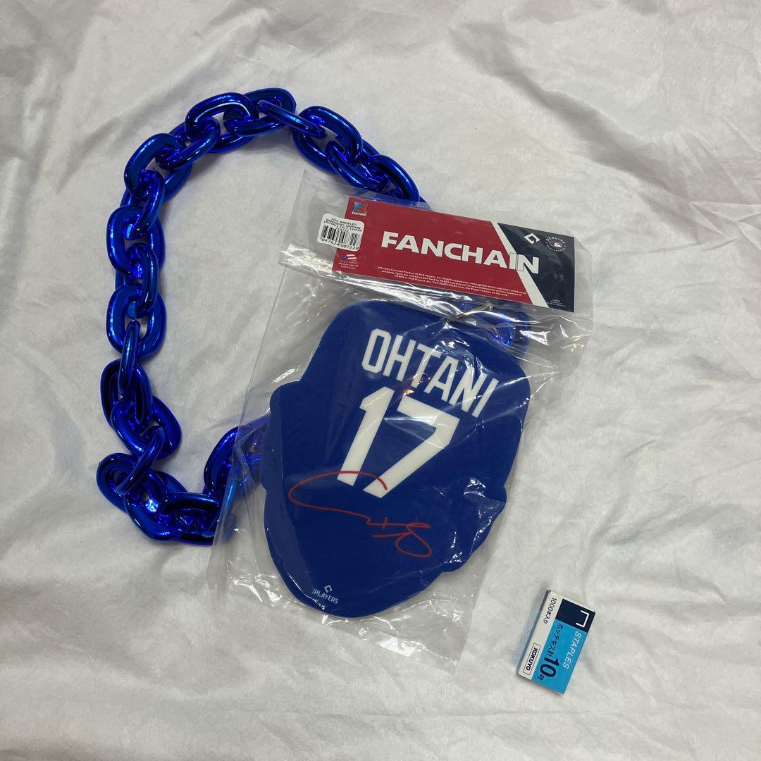 新品、未使用品　ドジャース　　大谷翔平フェイス　ファンチェーン