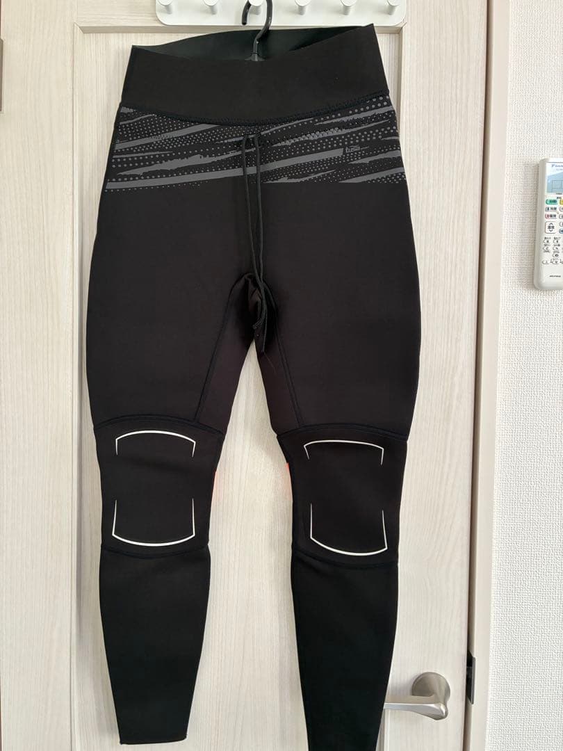 TUSA タッパー ロングウェットパンツ