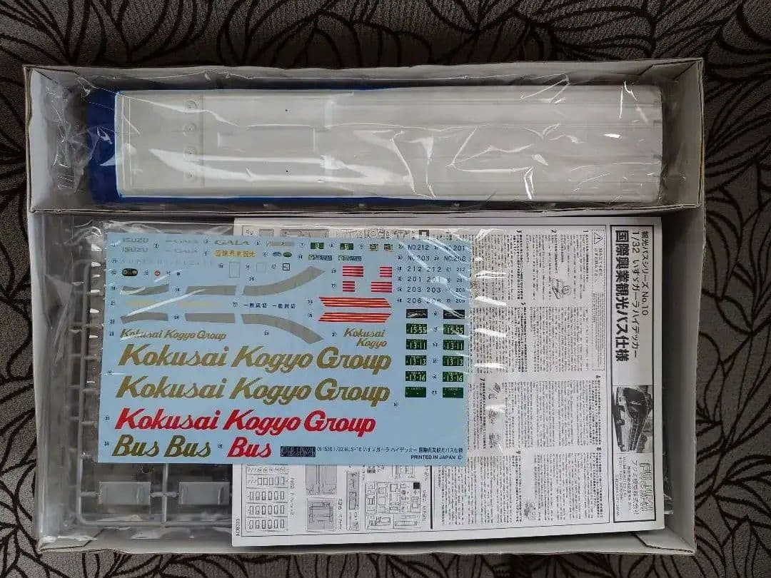 フジミ 1/32 国際興業観光バス ＧＡＬＡ 新品 未組立 プラモデル
