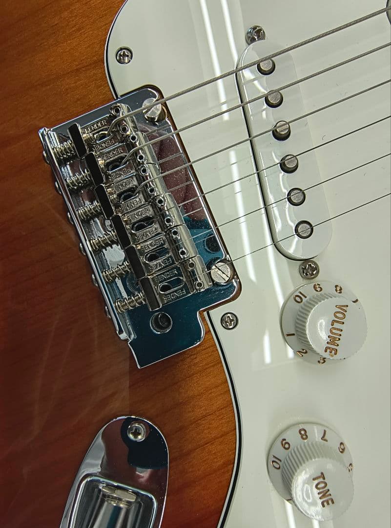 ぷ*ー様 Fender Stratocaster サンバースト