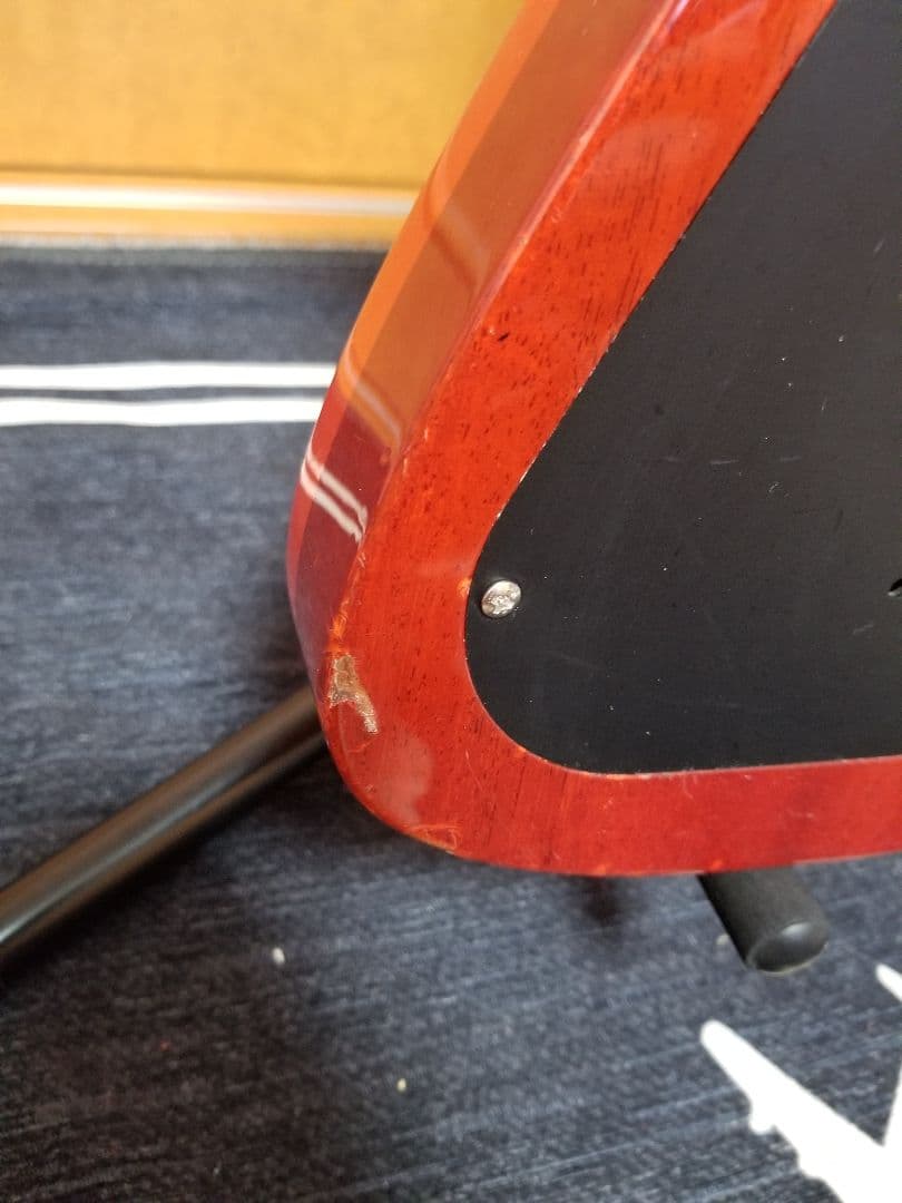 Fernandes Kiyoshi モデル Mod EMGピックアップ。