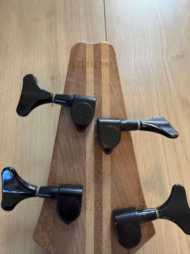 ARIA ProⅡ SB-404 スルーネック エレキベース