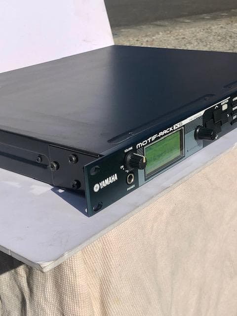 Yamaha MOTIF-RACK XS 音源モジュール