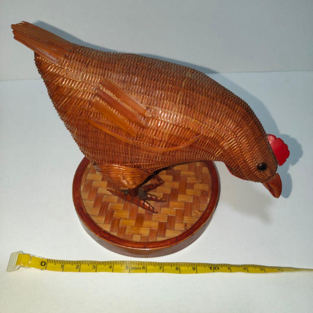 竹細工の雌鶏オブジェ★上海伝統工芸★約16センチ