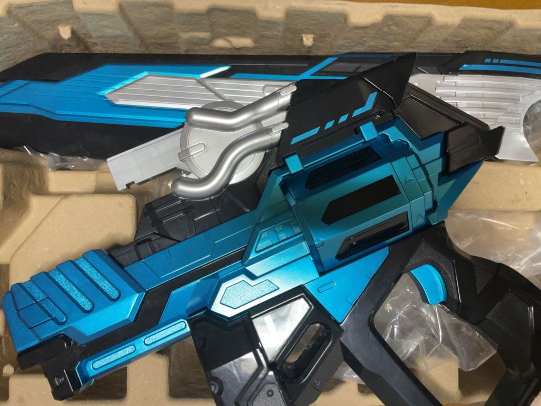 仮面ライダーギーツ 中国限定 DX ギーツバスターX クロスギーツ