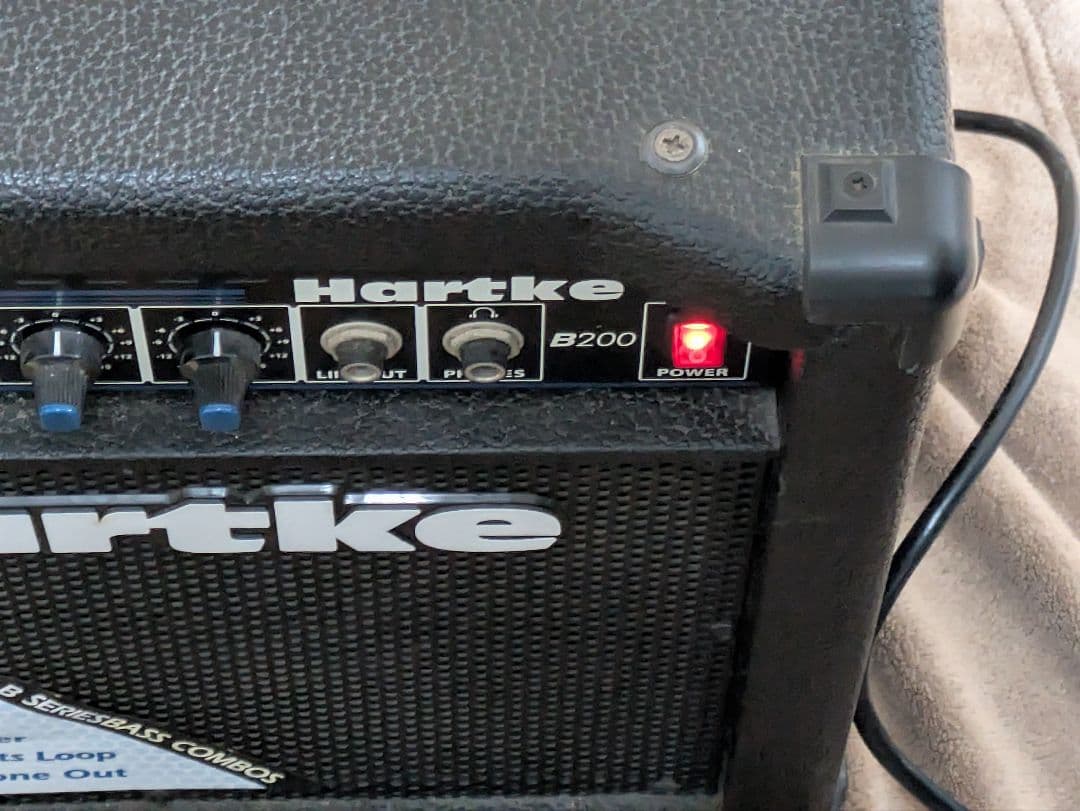 Hartke B200 ベース用アンプ