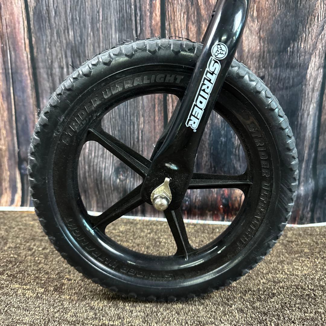 STRIDER 12インチ バランスバイク グリーン