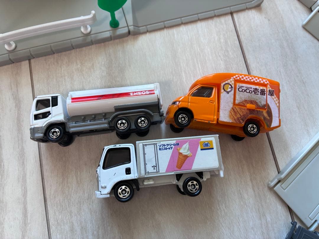 トミカ タウン 高速道路 デカパトロールカー