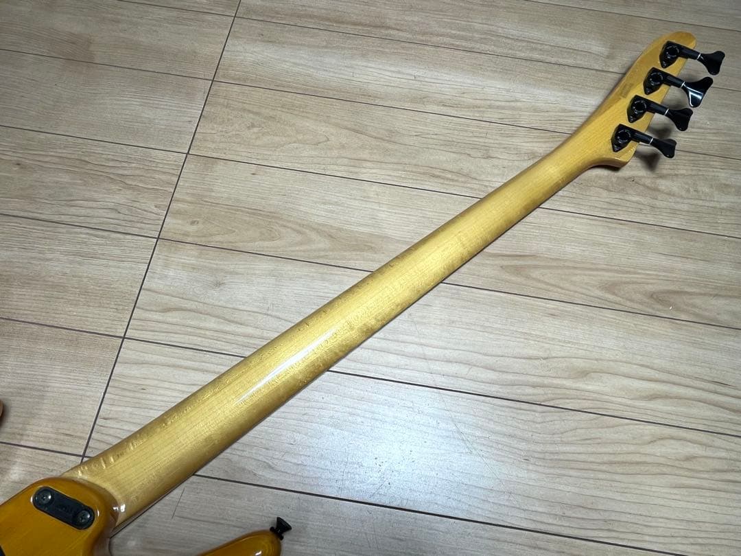 エレキベース ヤマハ モーションB MOTION B 木目 / ビンテージ