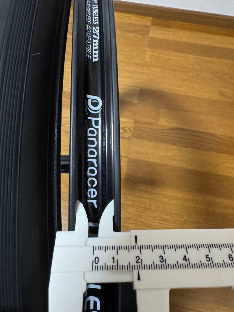 スーパーチーム　カーボンホイール　ディスク　ロードバイク　ウェーブホイール