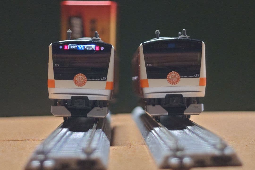 KATO E233系中央線開業130周年ラッピング編成