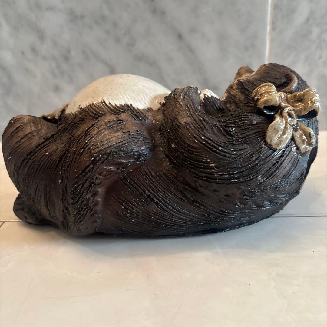 ヴィンテージ　希少なブルーの瞳で色っぽ過ぎる縁起の良い女子タヌキ陶器