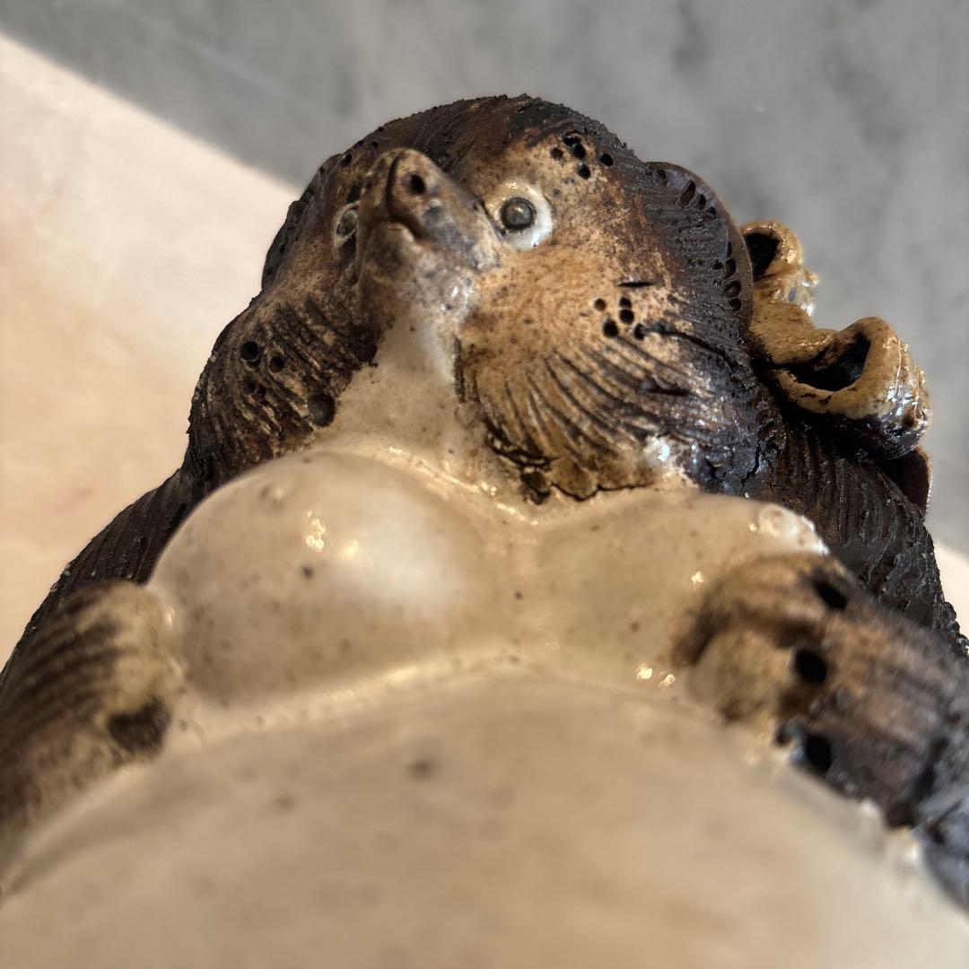 ヴィンテージ　希少なブルーの瞳で色っぽ過ぎる縁起の良い女子タヌキ陶器